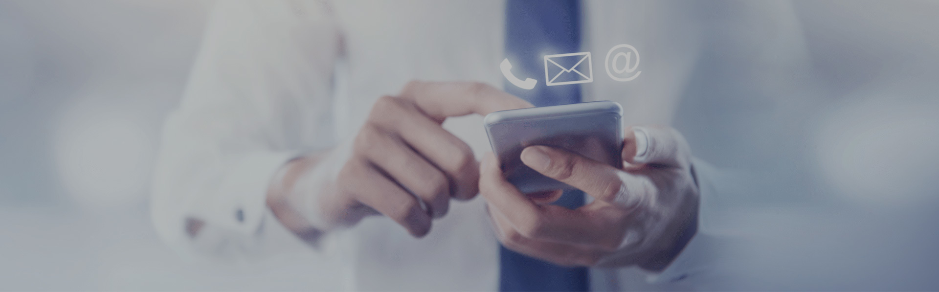 聯(lian)係(xi)我(wo)們